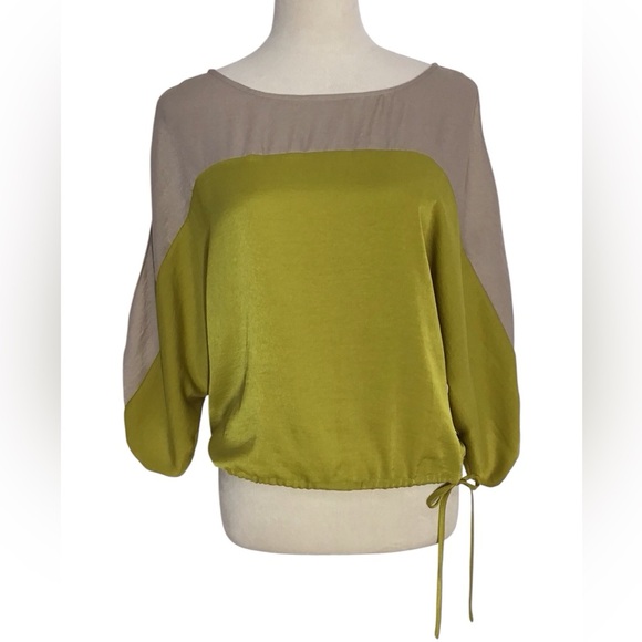 BCBG Maxazria Colorblock Cold Shoulder Blouse Color Dillcombo - Picture 2 of 9